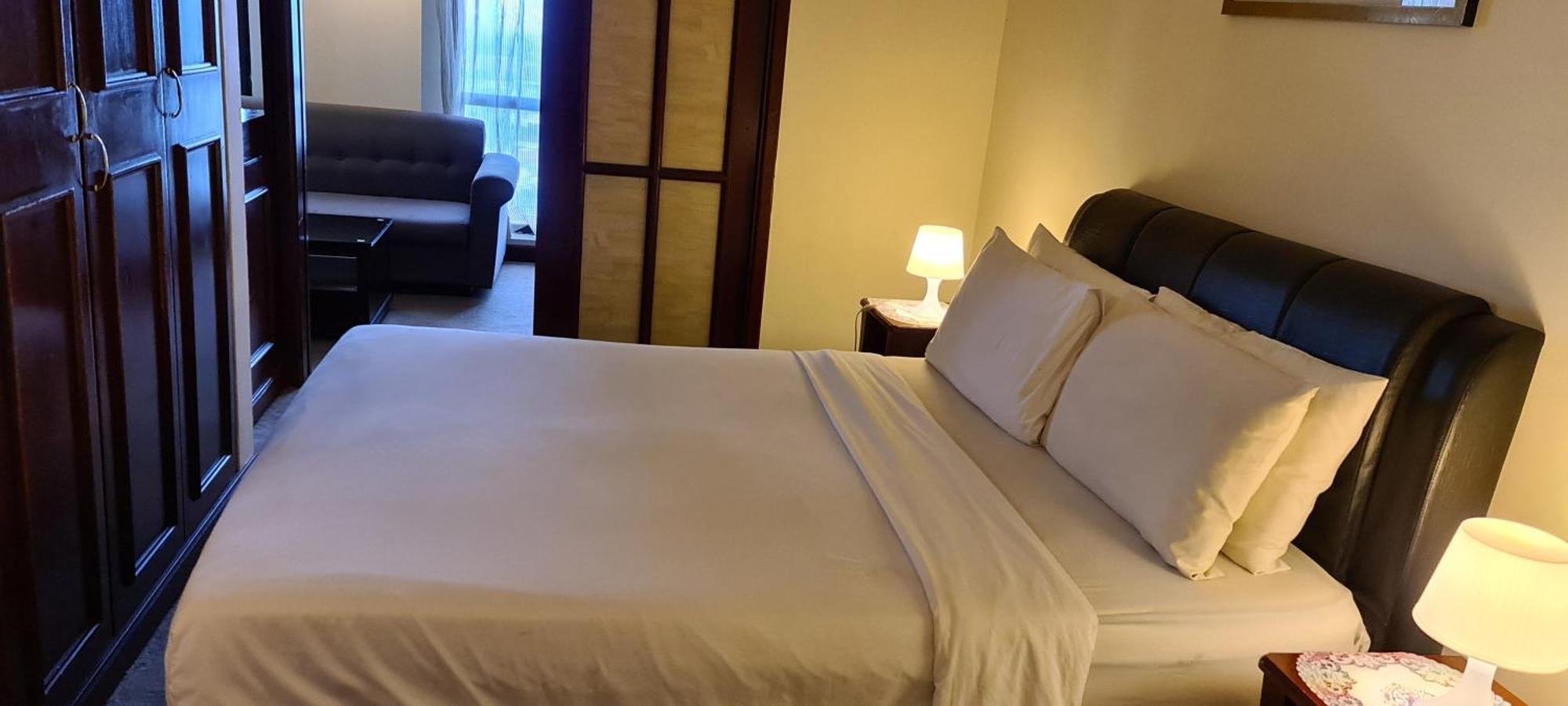 Soho Service At Times Square Kl Pangsapuri *