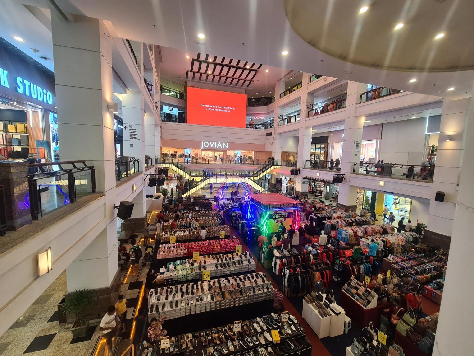 Soho Service At Times Square Kl *
