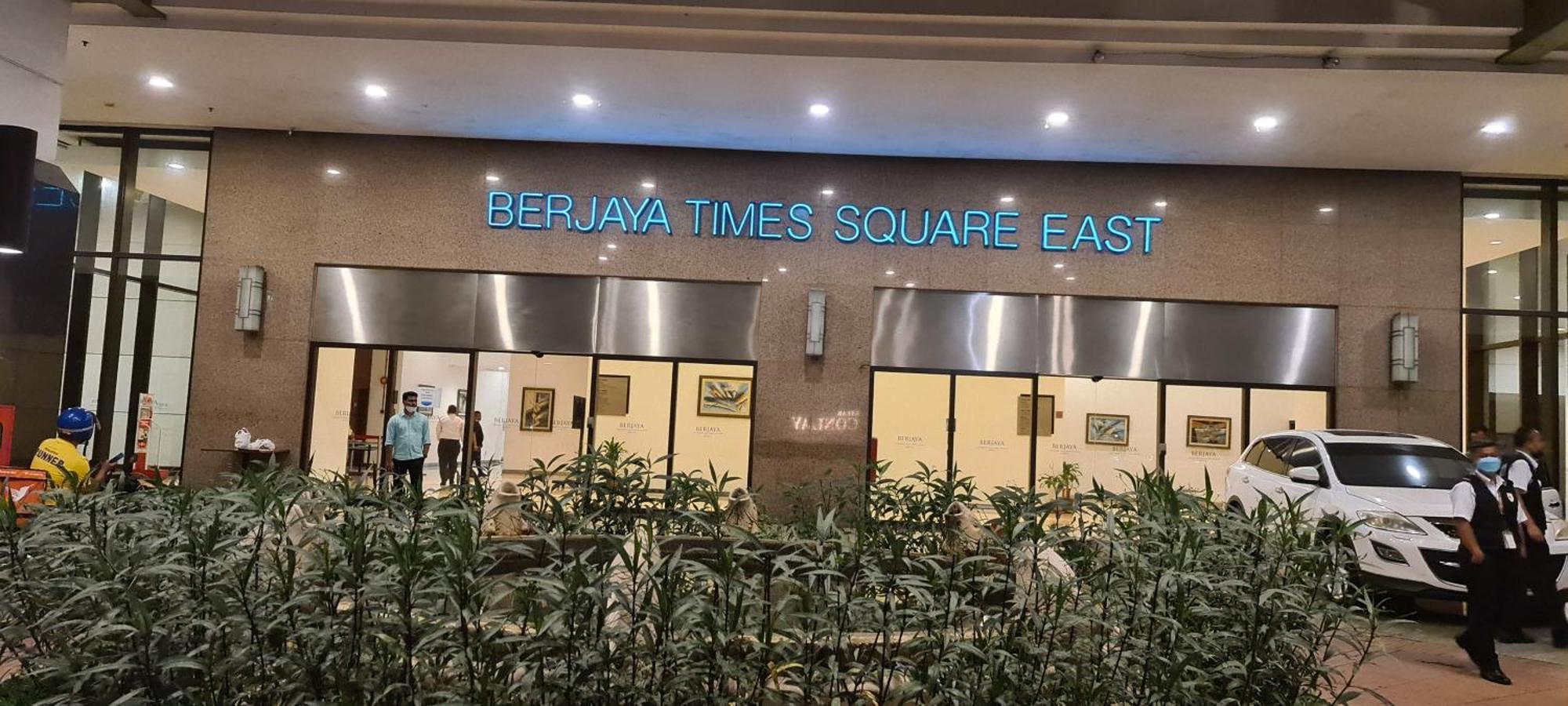 Soho Service At Times Square Kl Pangsapuri